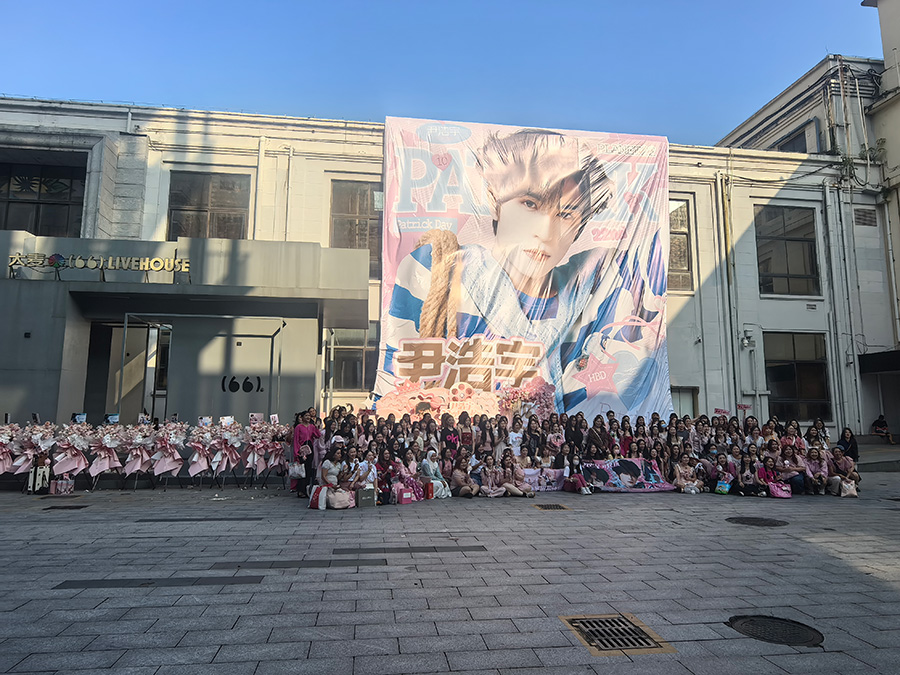 广州自驾配带司机租用7座别克GL8埃尔法商务车出租_广州现达商务有限公司官方网站